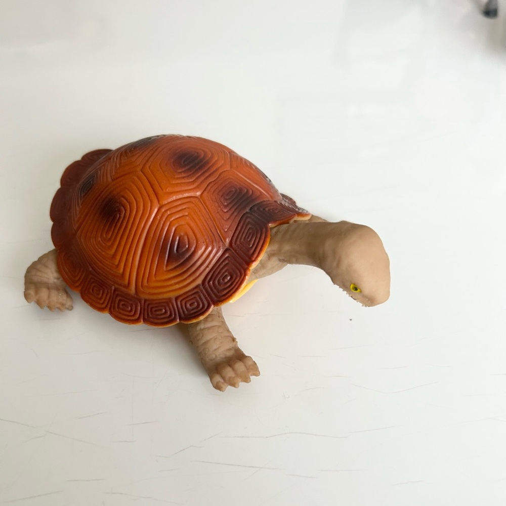 2001 Imperial Toy Rubber Tortoise Turtle Figure - Picture 2 of 5